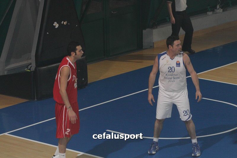 120129 Aquila 063_tn.jpg